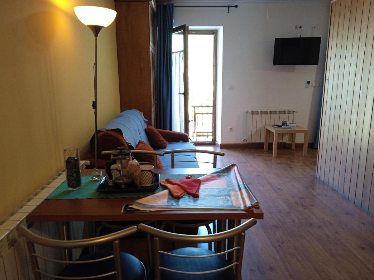 Apartaments Arenys De Boi Bohí Szoba fotó